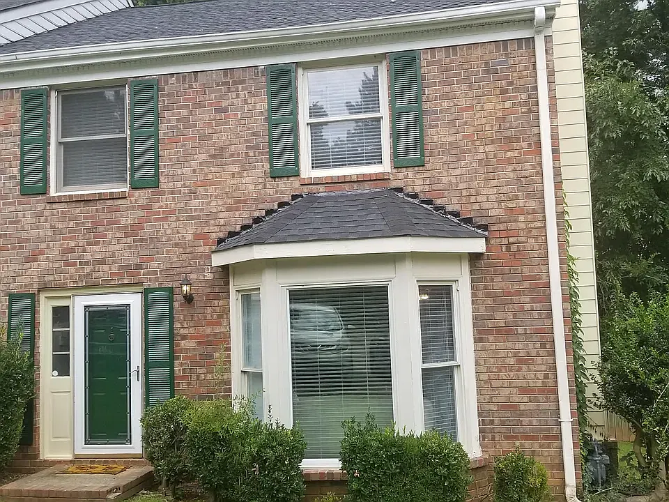 3 bed, 2.5 bath, 1616 sqft, $2,125 — Photo 1