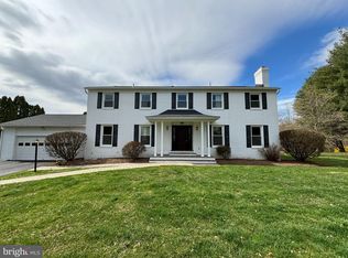 22600 Fitzgerald Dr, Gaithersburg, MD 20882