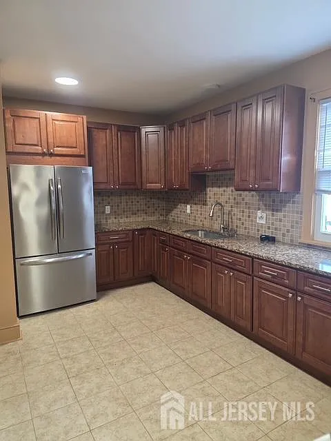 2 bed, 1.0 bath, $2,800 — Photo 4