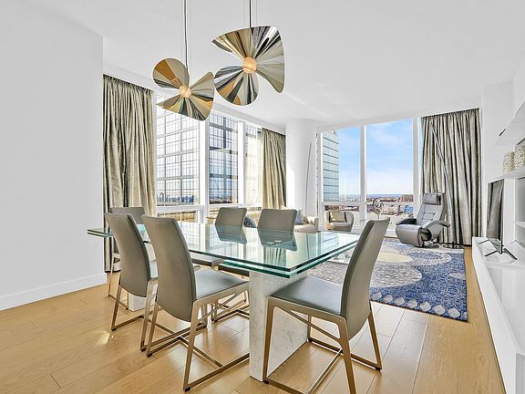 3rd image of 15 Hudson Yards Unit 33C