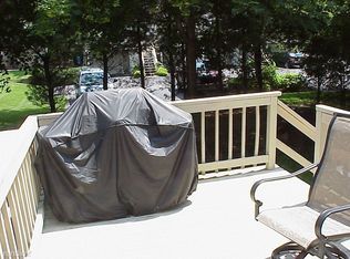 40 Lincoln Rd, Newton, MA 02458