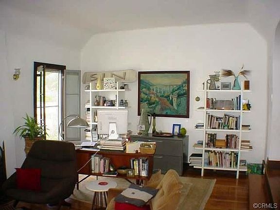 5th image of 5020 Los Robles St