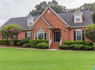 848 Leslie Ln, Gardendale, AL 35071