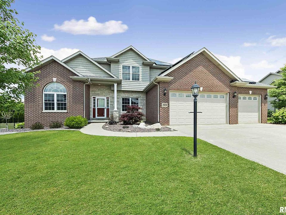 1st image of 2929 W Wessex Dr