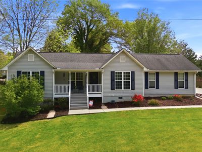 712 N Greenwich Dr, Walhalla, SC, 29691