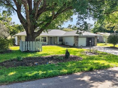 2393 W Fairway Loop, Citrus Springs, FL, 34434