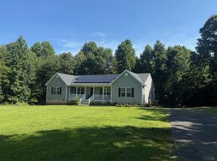 2095 Five Forks Rd, Pamplin, VA 23958