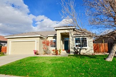 Colorful Front Yard