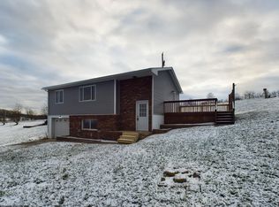 189 Valley Falls Rd, Grafton, WV 26354