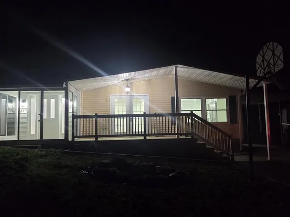 908 S Massachusetts Ave, Wellston, OH 45692