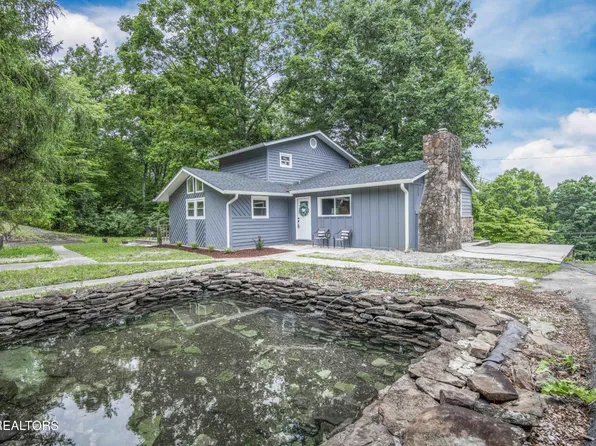 285 Vanover Ln, Jacksboro, TN 37757