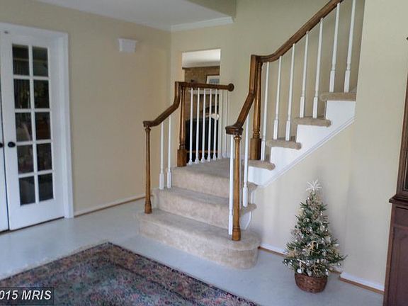 2nd image of 17228 Sandy Knoll Dr