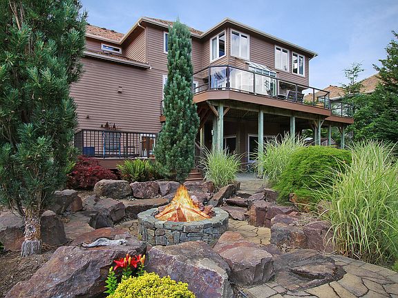 2nd image of 7134 Cascade Ave SE