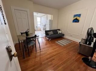 3223 48th St APT 2R, Astoria, NY 11103
