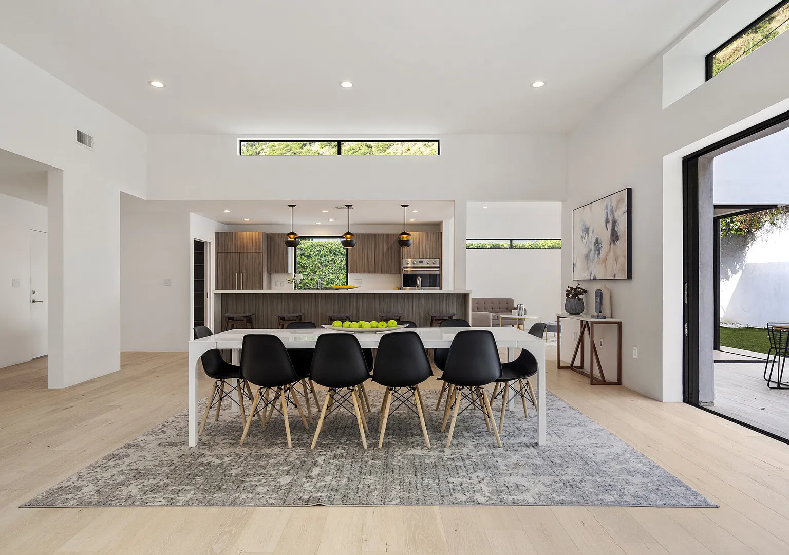 Beautiful new modern house in Beverly Hills — Photo 2