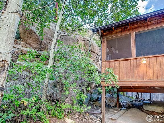 4th image of 16 Misty Manor Rd