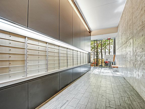 3rd image of 1720 S Michigan Ave APT 1506