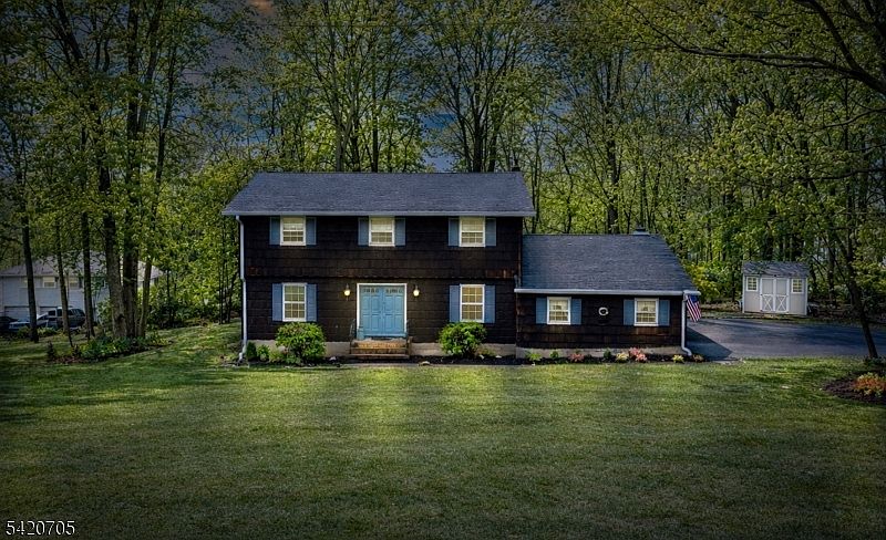 1st image of 43 Old Mill Dr