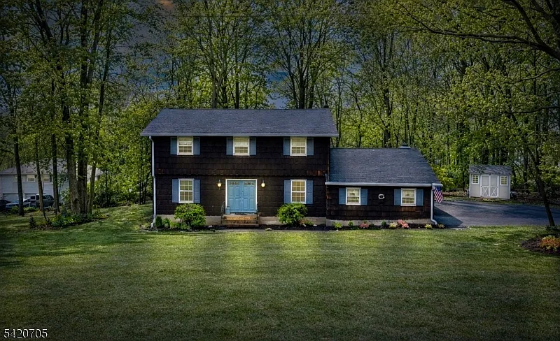 43 Old Mill Dr photo 1