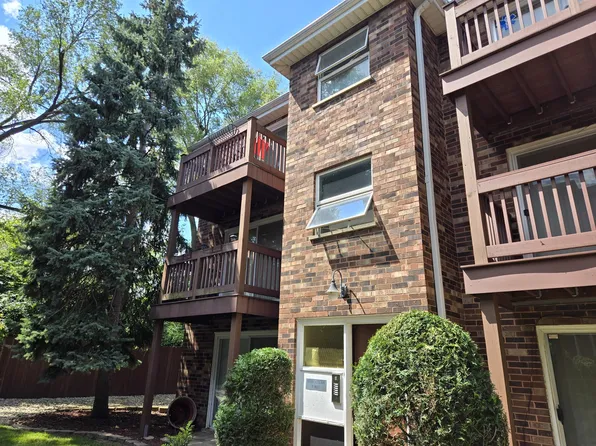 14730 Ketelaar Dr APT 2W, Midlothian, IL 60445
