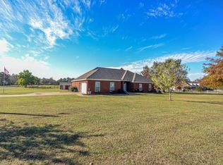 23 Palomino Ln, Wetumpka, AL 36093