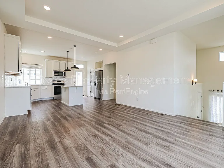 21844 E 44th Dr — Photo 3