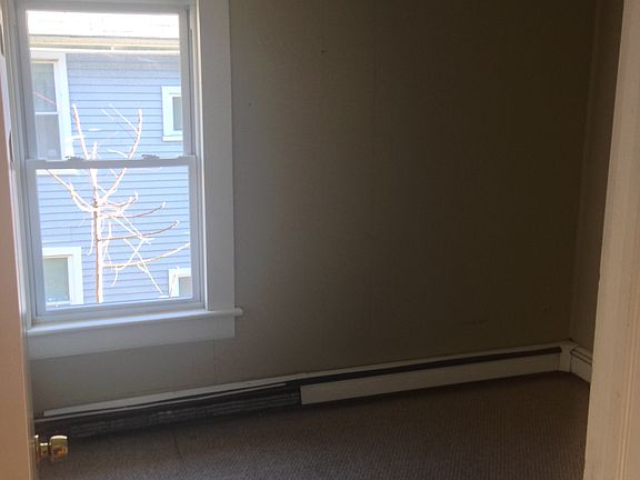 1st Flr Bedroom