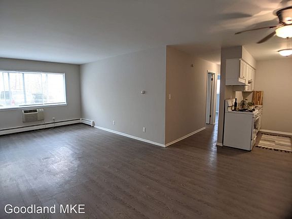 4th image of 2200 W College Ave #3