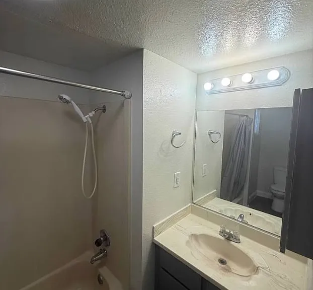 4941 Newport Cove Dr #B — Photo 7