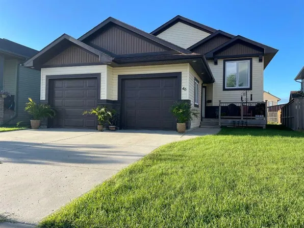 46 N Mackenzie Cres, Lacombe, AB T4L 0B3