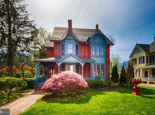 402 High St, Mount Holly, NJ 08060