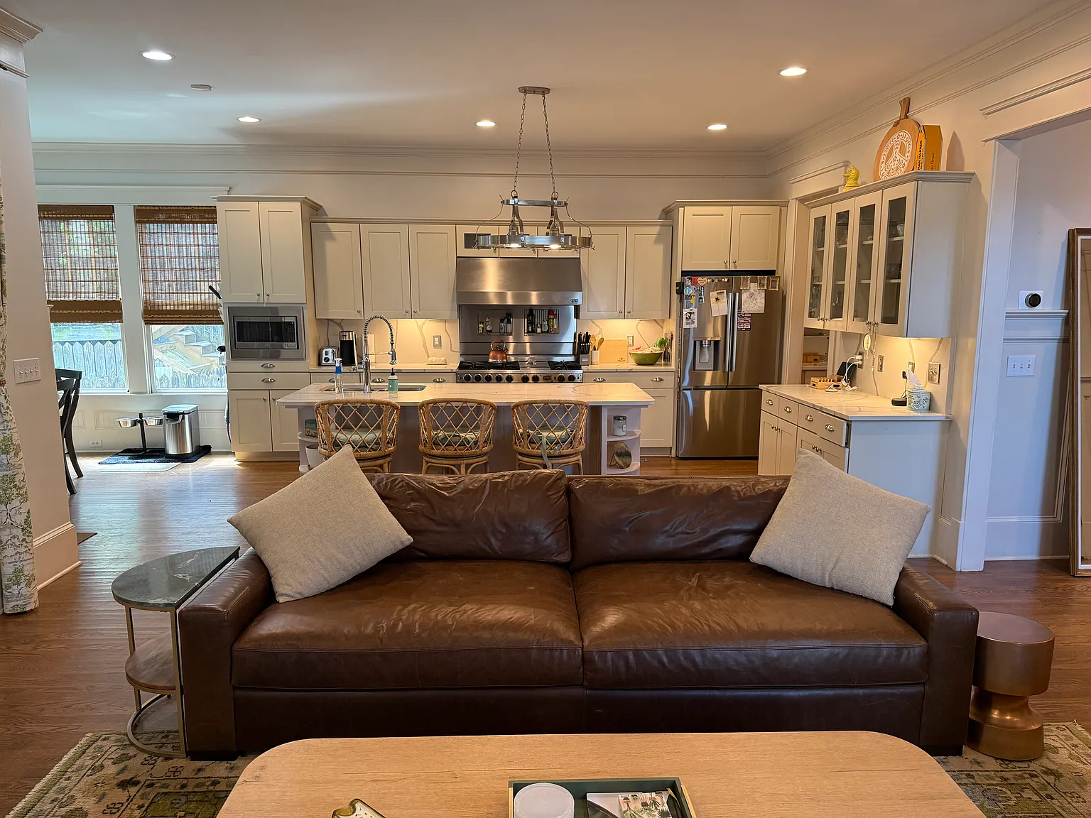 5 bed, 2800 sqft, $4,800 — Photo 4