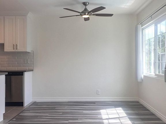 2nd image of 4439 Murietta Ave APT 24
