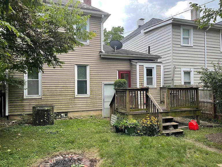 436 E Redbud Aly — Photo 17