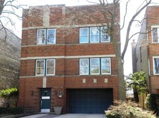 1104 Hull Ter, Evanston, IL 60202
