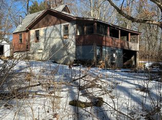 2 Old House Rd, Montgomery, MA 01085