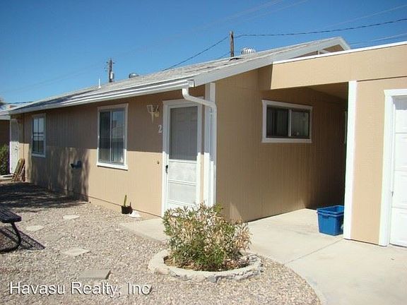 2nd image of 2541 Fremont Dr APT 2