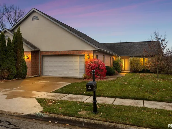 108 Barrington Pl, Morton, IL 61550