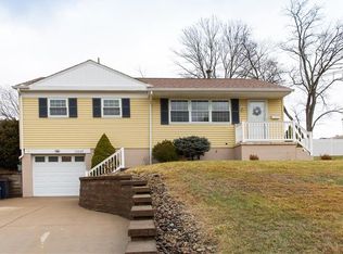 12249 Roth Dr, North Huntingdon, PA 15642