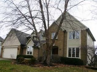 230 Paddock Cir E, Powell, OH 43065