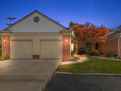 3073 Village Cir, Ann Arbor, MI, 48108