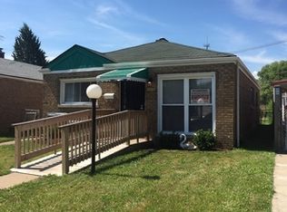 10234 S Van Vlissingen Rd, Chicago, IL 60617