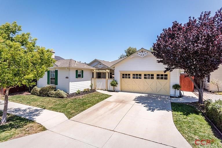 1st image of 1567 Eto Cir
