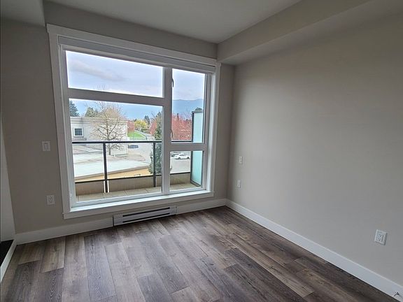 5th image of 46338 Yale Rd #308