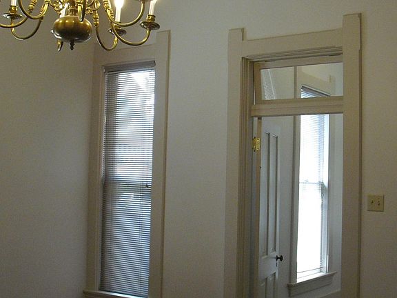 Dining room and foyer