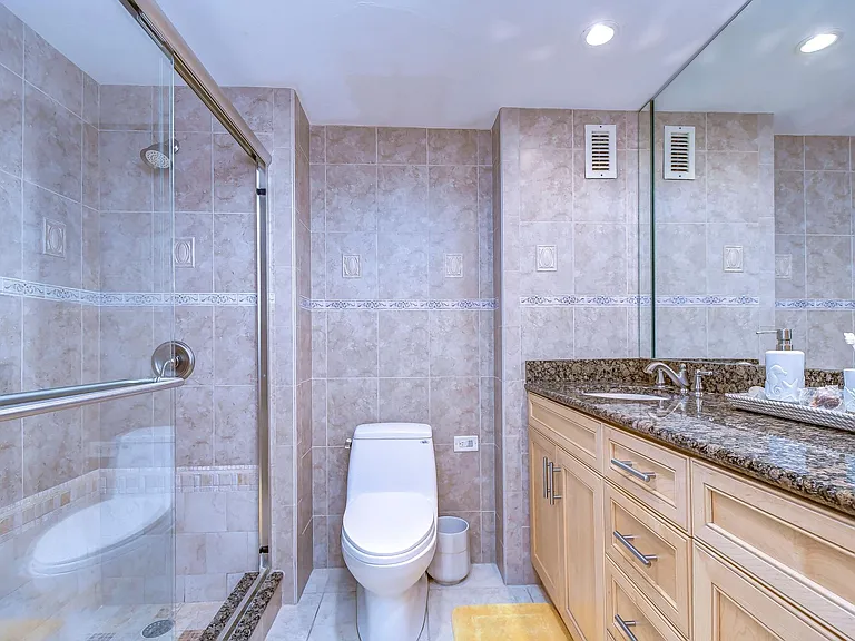 880 Mandalay Ave #410 — Photo 23