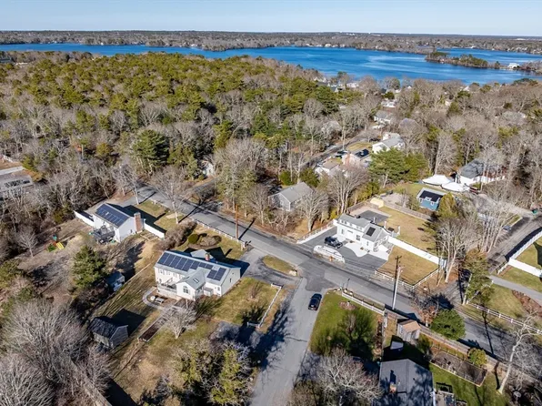 1115 Shootflying Hill Rd, Barnstable, MA 02630