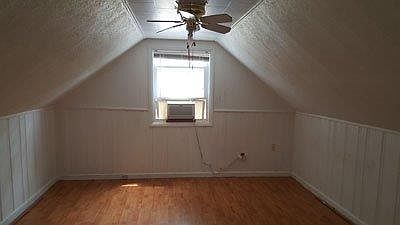 5th image of 6037 Graceland Ave