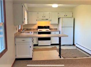 8471 Mountain Rd, Gasport, NY 14067