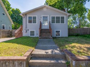 28 Bates Rd, Brockton, MA 02302
